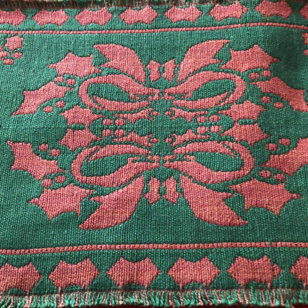 Vintage Reversible Placemats - Picture 4 of 6